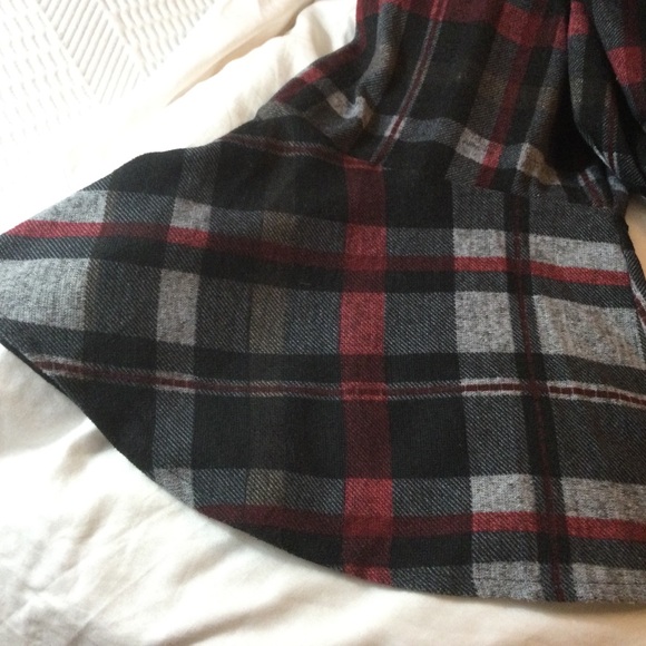 Plaid bell sleeve dress - Picture 3 of 5